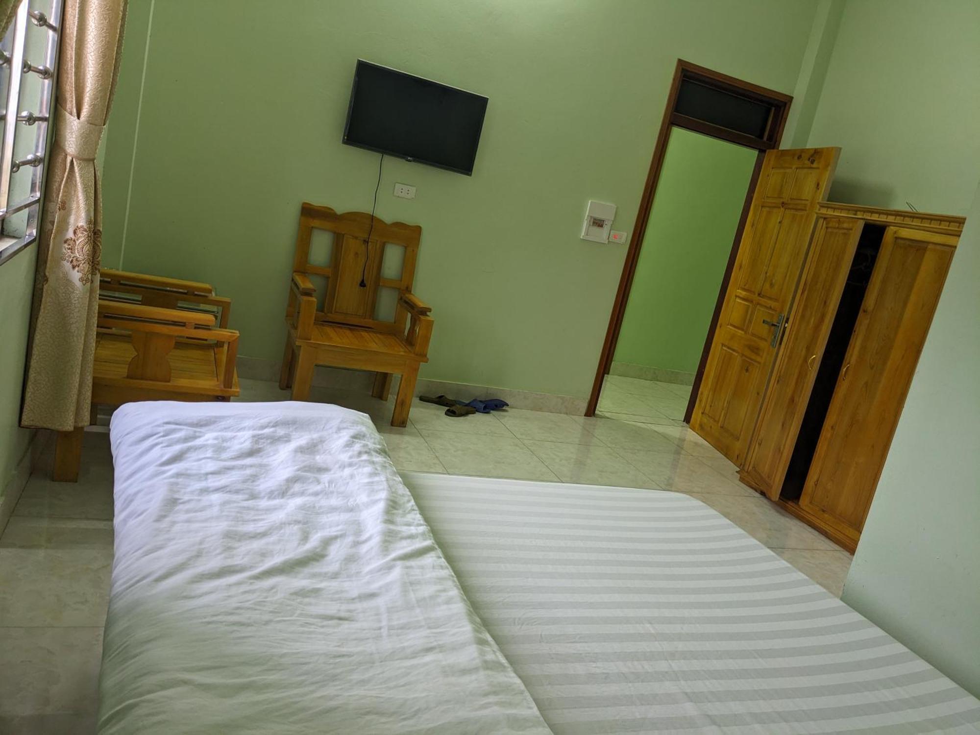 Nha Nghi Ngoc Lam Hotell Quan Ba Rum bild